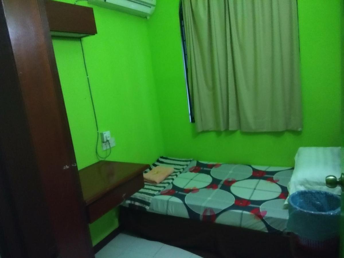 Seri Lagenda Apartment Kuah Exterior foto